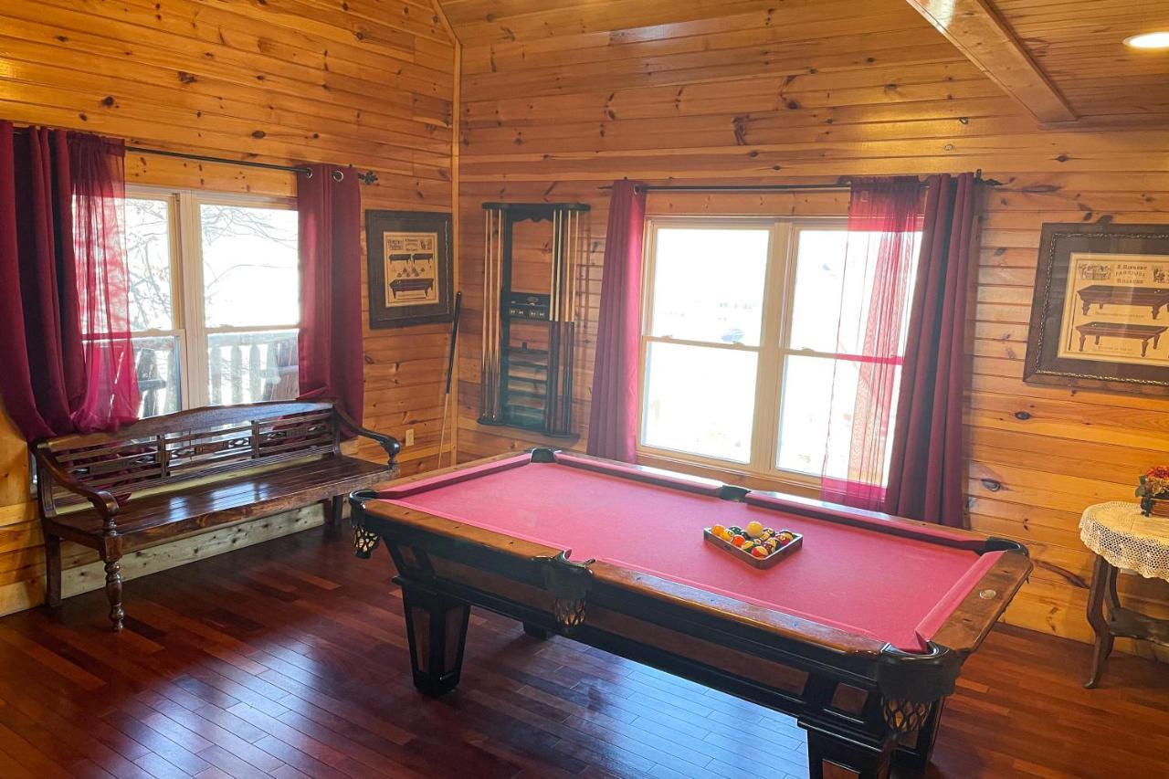 Black Bear Hideaway Cabin Гатлинбург Экстерьер фото